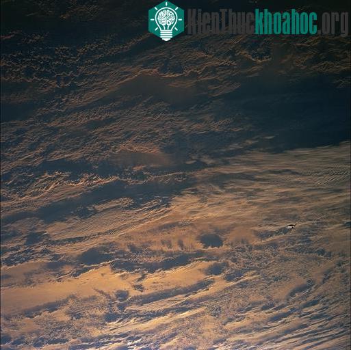 Ai đã đưa vệ tinh "hiệp sĩ đen" lên quỹ đạo địa cực - Ảnh: NASA