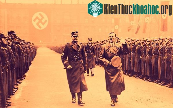 Trùm phát xít Hitler đều đã không thoát khỏi định mệnh nghiệt ngã mà Nostradamus đã dự đoán.