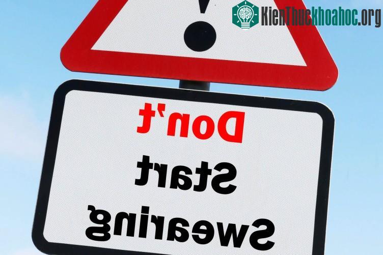 Nga cấm chửi thề