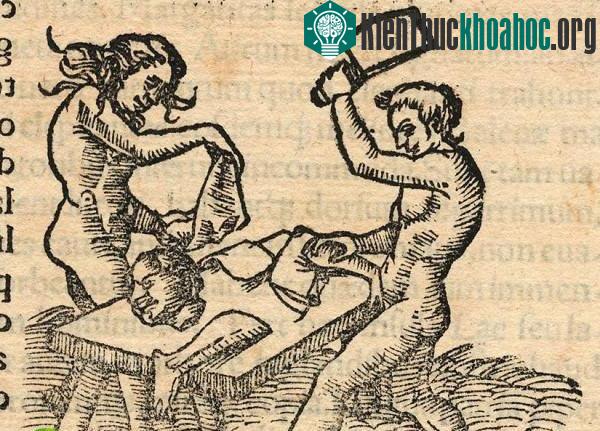 Lý giải nguyên nhân hiện tượng người ăn thịt người