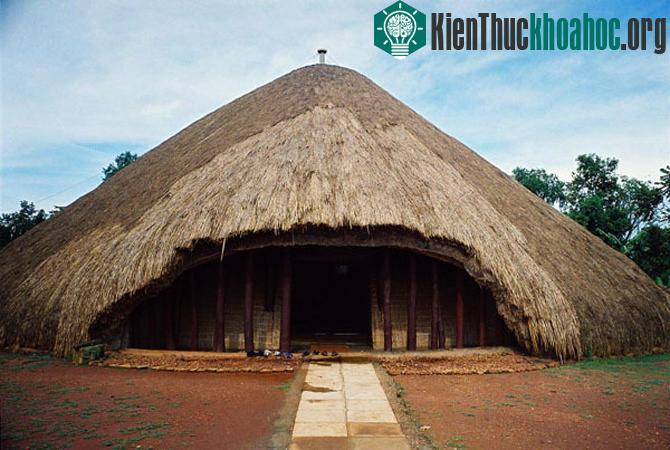 Nằm trên một sườn đồi ở tỉnh Kasubi, Uganda, khu lăng mộ Bungada là nơi yên nghỉ của bốn vị vua trị vì vương quốc Bungada - tiền thân của đất nước Uganda ngày nay.