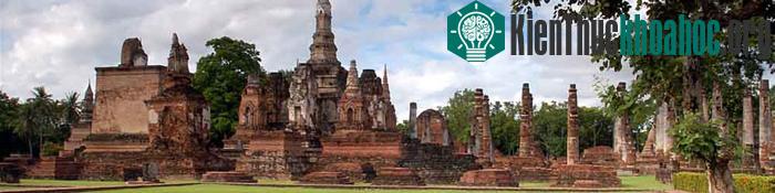 Sukhothai là Vương quốc đầu tiên của người Thái ở đất nước xinh đẹp này.