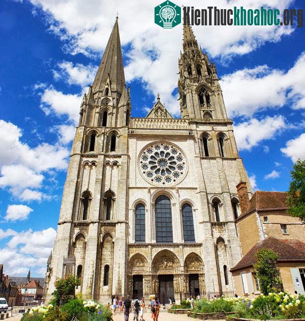 Nhà thờ Đức Bà Chartres - Pháp