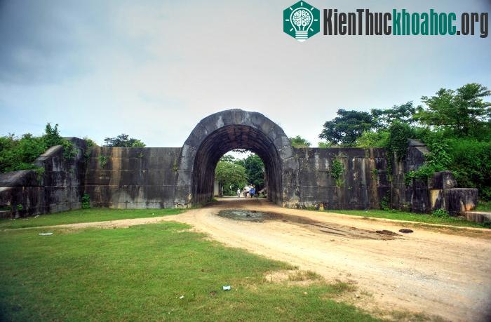 Thành nhà Hồ - Công trình độc nhất vô nhị tại Việt Nam