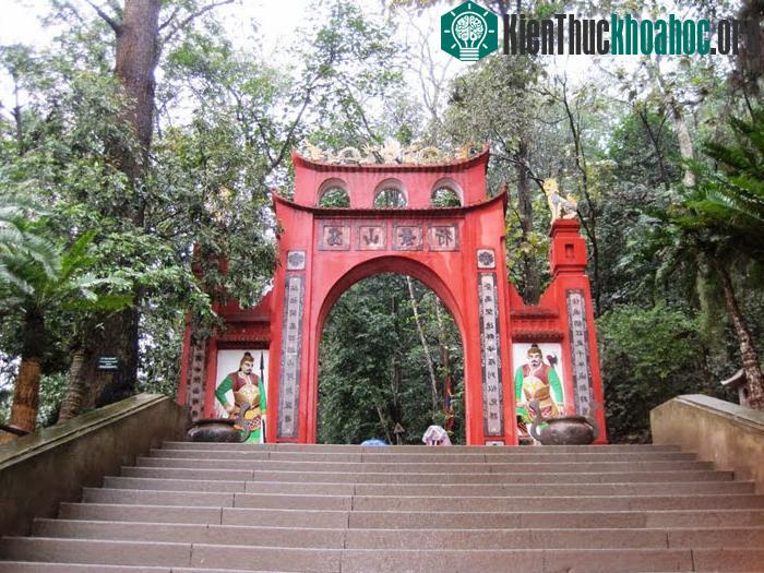 Đền Hùng