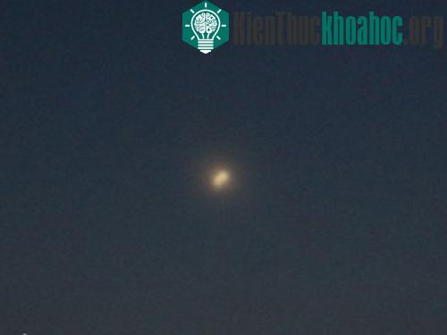 UFO xuất hiện ở Trung Quốc tối 26/9.