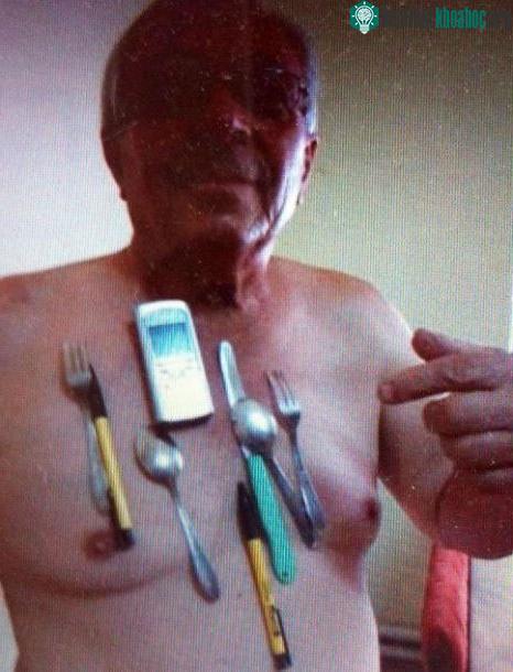 Ông Sibin Ivanovic với khả năng hút kim loại