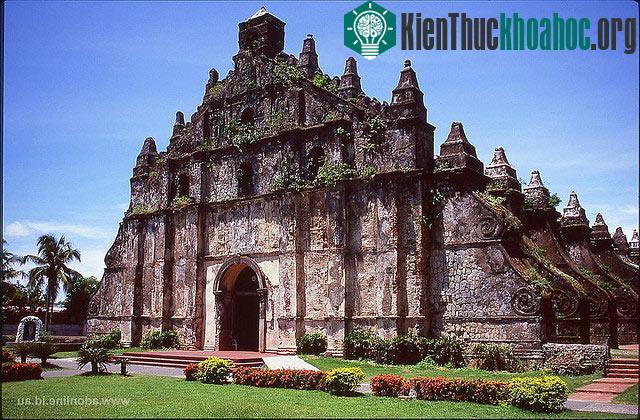 Các nhà thờ kiểu Baroque - Philippines