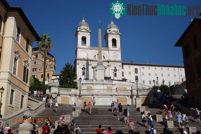 Trung tâm lịch sử của Rome - Italy