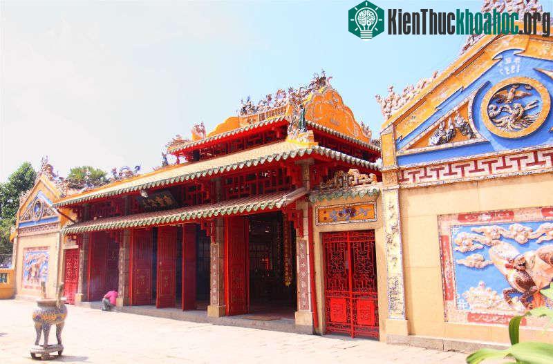 Lăng Ông Bà Chiểu