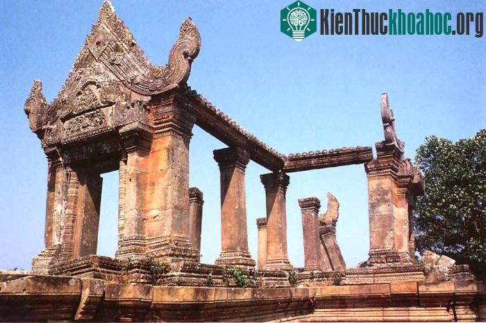 Ngôi đền được dùng để thờ thần Shiva vào khoảng thế kỷ thứ 9