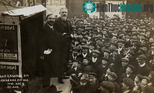 18/11/1926 - George Bernard Shaw từ chối nhận tiền thưởng của giải Nobel