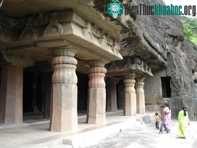 Chùa hang Ajanta - Ấn Độ