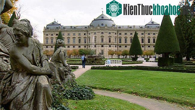 Dinh thự Wurzburg - Đức