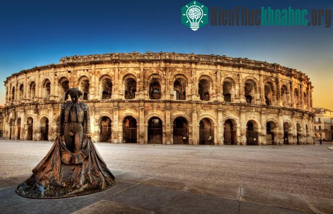 Các công trình La Mã ở Arles - Pháp