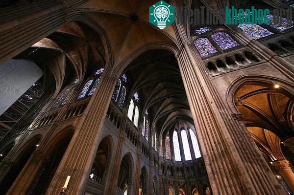 Nhà thờ Đức Bà Chartres - Pháp