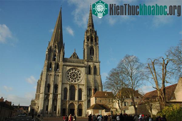 Nhà thờ Đức Bà Chartres - Pháp