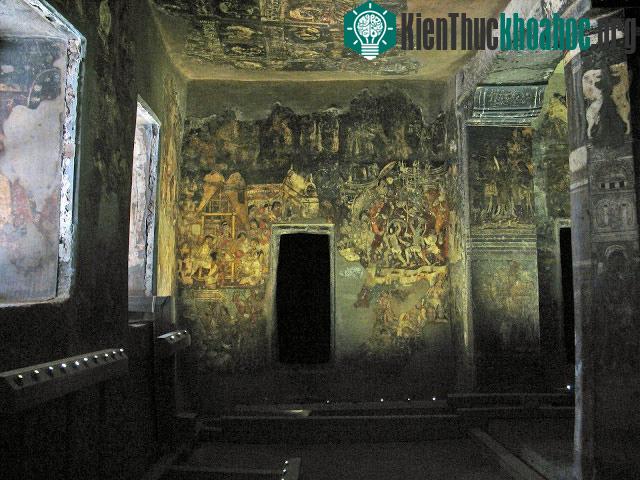 Chùa hang Ajanta - Ấn Độ