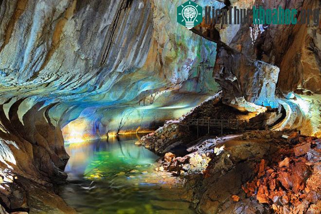 Vườn quốc gia Gunung Mulu bắt đầu hình thành từ 5 triệu năm trước