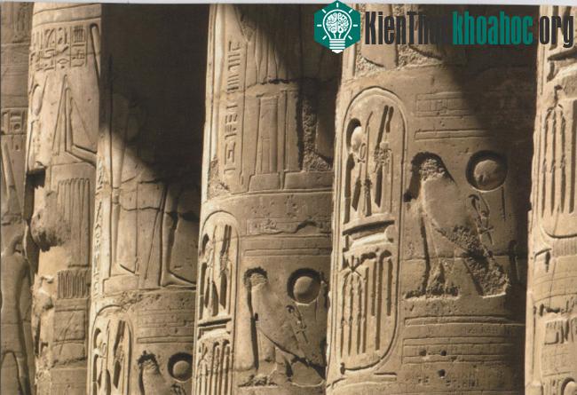 Thành phố cổ Thebes và các di tích khảo cổ của nó - Ai Cập