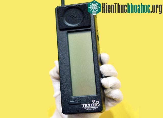23/11/1992 - Chiếc smartphone đầu tiên của thế giới được IBM giới thiệu