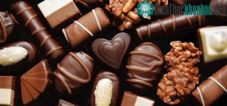 Flavanol có trong socola đen là dưỡng chất có thể làm giảm chứng mất trí nhớ ở người già.