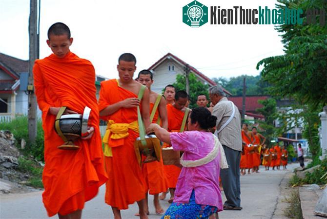 Thành phố Luang Prabang- Lào- ảnh 6