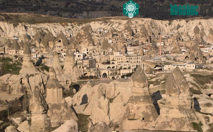 Vườn quốc gia Goreme và khu núi đá Cappadocia