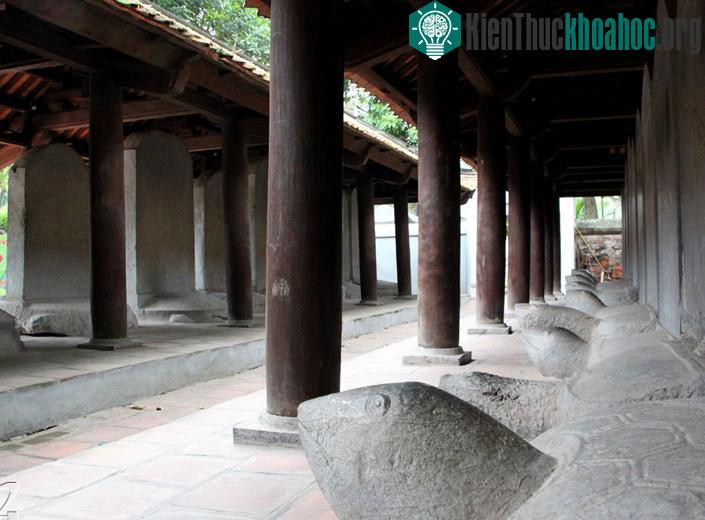 Bia đá các khoa thi tiến sĩ thời Lê - Mạc tại Văn Miếu Hà Nội