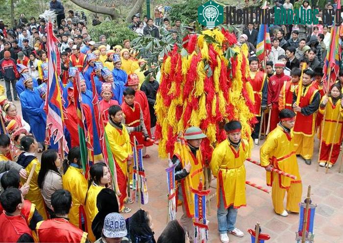 Hội Gióng ở đền Phù Đổng và đền Sóc