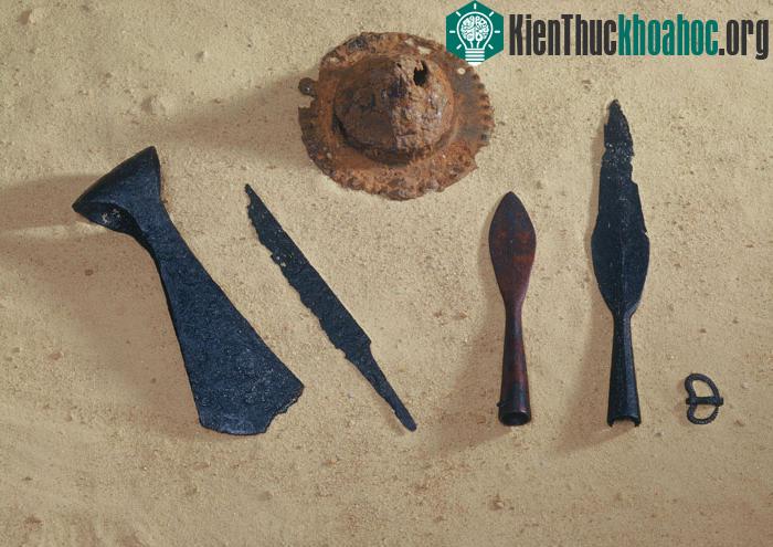Đến giữa thế kỷ 14, thị trấn bị tấn công và tàn phá bởi đế chế Teuton