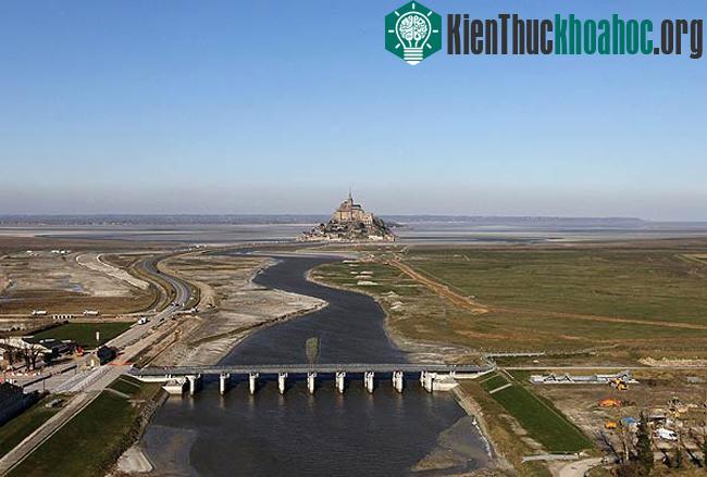 Đảo Mont Saint Michel - Pháp