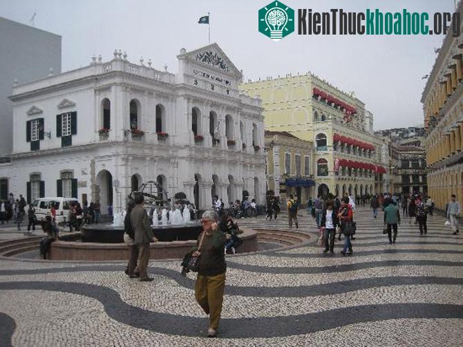 Những kiến trúc còn lại cho đến nay là một số nhà thờ xây dựng theo kiểu Bồ Đào Nha