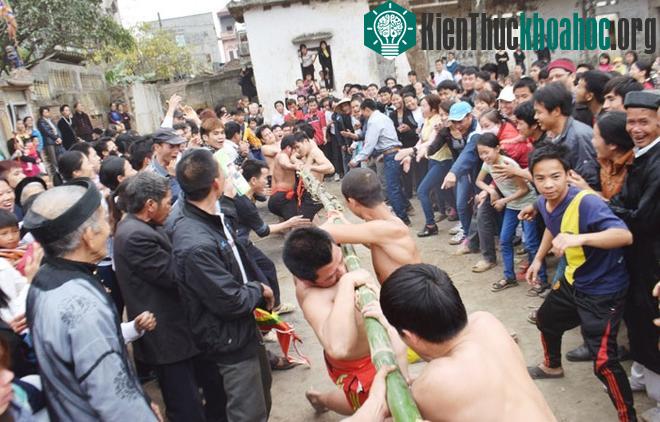 Nghi lễ và trò chơi kéo co - Di sản nhân loại