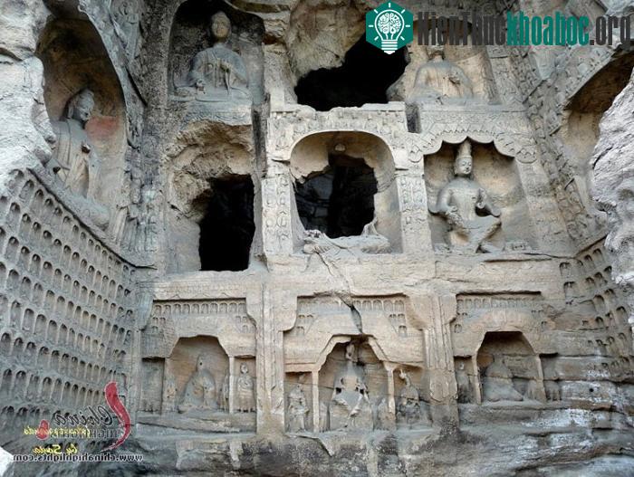 Unesco đã công nhận Hang đá Vân Cương của Trung quốc là Di sản văn hóa thế giới năm 2001.