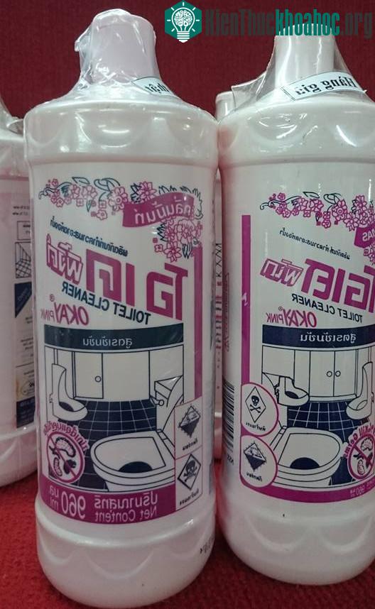 Khác biệt giữa nước rửa bồn cầu thật và nhái.