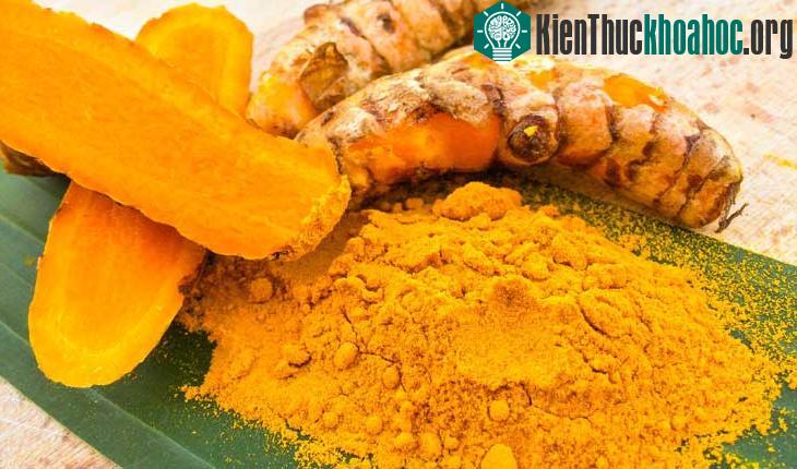 Nghệ có tác dụng tiêu diệt vi khuẩn rất hiệu quả. (Ảnh: emdep).