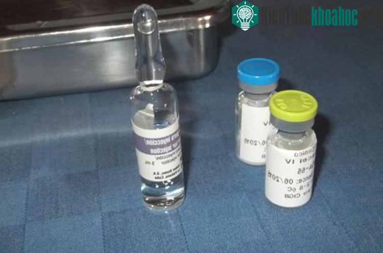 Heberferon được cho là có công thức đặc biệt nhất thế giới, giúp tránh phải thực hiện phẫu thuật da mặt. (Nguồn: El Pais).