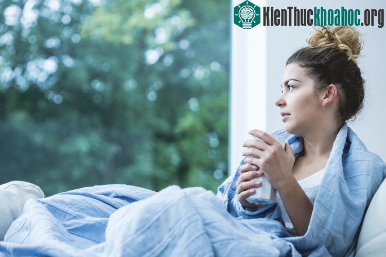 Có nhiều nguyên nhân dẫn tới tình trạng cảm thấy đau mỏi người khi ngủ dậy mỗi sáng. (Hình minh họa).