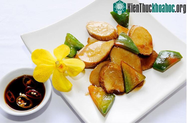 Người ăn chay cần đặc biệt lưu ý đến việc cung cấp cho cơ thể đủ protein, sắt, canxi, vitamin D và các axit béo omega-3.