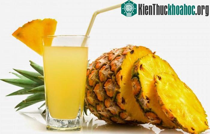 Lợi ích bất ngờ của nước ép dứa