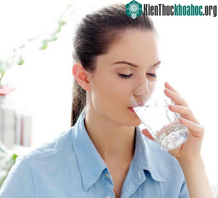Bạn luôn cần có Oresol để bù nước khi bị tiêu chảy. (ảnh minh họa).