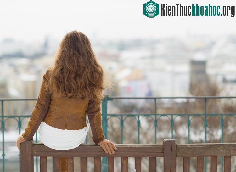 Có khoảng 1/3 bệnh nhân kèm thêm biểu hiện rối loạn tâm trạng.