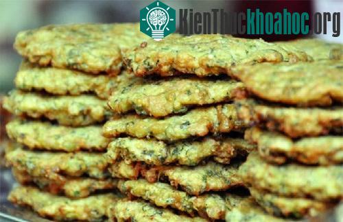 Chả rươi với vỏ quýt, món ăn được chờ đợi nhất mỗi mùa rươi nổi.