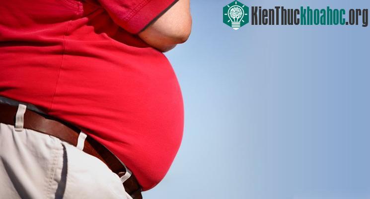 Những người mắc bệnh béo phì thường gặp khó khăn khi ngủ và khó thở trong lúc đi bộ.