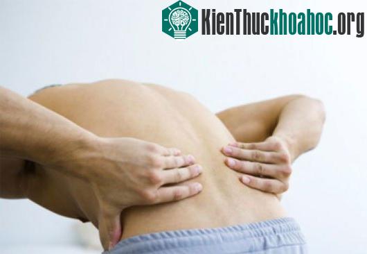 Bệnh đau lưng khi ngủ dậy khiến bạn gặp nhiều hạ chế trong sinh hoạt và công việc