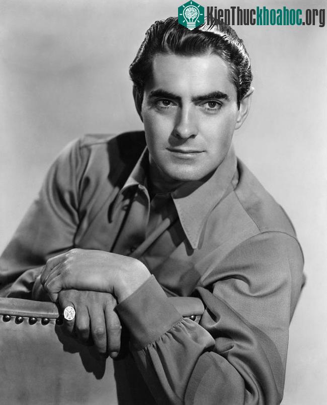 Nam diễn viên Tyrone Power