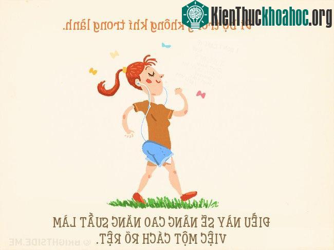 Đi bộ mỗi ngày giúp nâng cao năng suất làm việc.