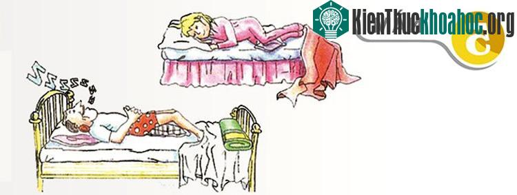 Nên: Giấc ngủ buổi tối rất tốt cho sức khỏe, đặc biệt là cột sống