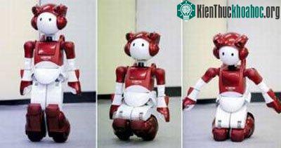 Robot EMIEW2 kiểm soát tư thế như người ảnh 0